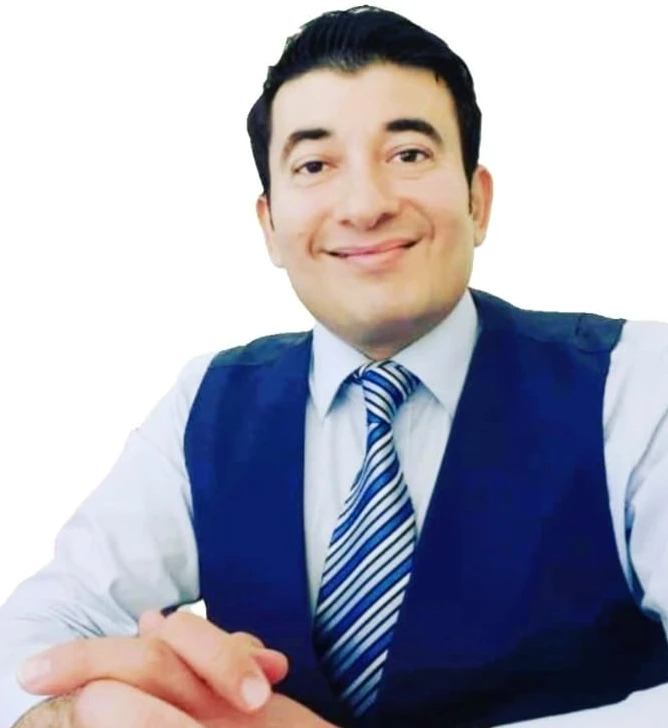 Yoga Federasyonu Bilim Kurulu Üyesi Profesör Doktor Uğur PARIN